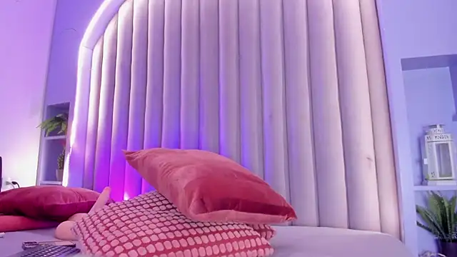 CristalCornner  online show from 03-07-26, 08:03