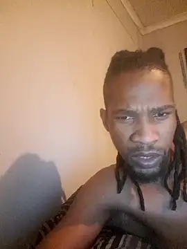 Snapshot of koolbend chatting on 11-10-25, 05:12 koolbend online show from 11-10-25, 05:12