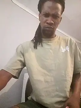 Snapshot of koolbend chatting on 01-15-26, 05:22 koolbend online show from 01-15-26, 05:22