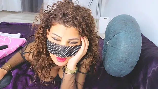 Snapshot of Turkish_Latina chatting on 05-23-26, 02:38 Turkish Latina online show from 05-23-26, 02:38