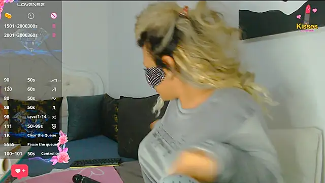 Turkish Latina online show from 03-02-25, 09:30