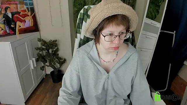 Melissa Wells online show from 02-14-26, 03:45