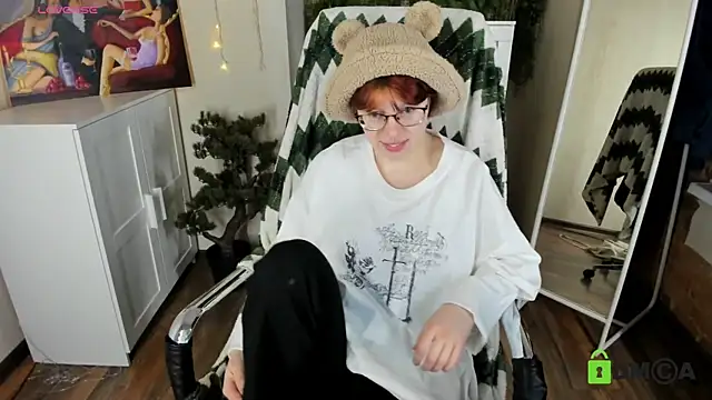 Melissa Wells online show from 11-22-25, 04:00