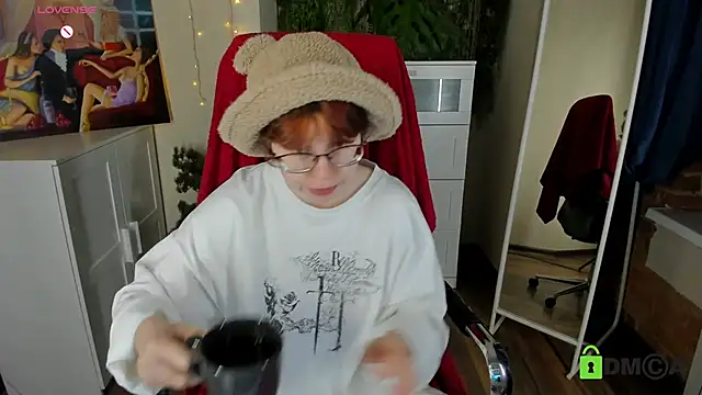 Melissa Wells online show from 11-24-25, 08:53