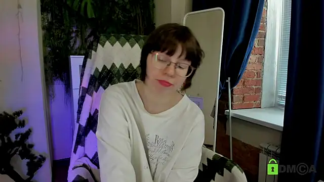 Snapshot of Melissa_Wells chatting on 07-18-26, 04:04 Melissa Wells online show from 07-18-26, 04:04