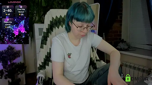 Snapshot of Melissa_Wells chatting on 05-15-26, 11:25 Melissa Wells online show from 05-15-26, 11:25