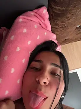 Meganmilk1 online show from 07-03-26, 04:57
