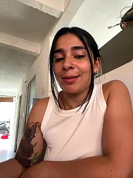 Meganmilk1 online show from 11-12-25, 03:38