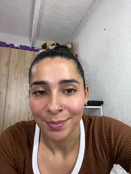 Meganmilk1 online show from 01-16-26, 04:33