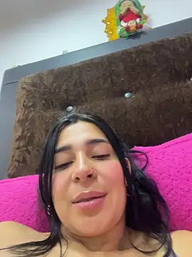 Meganmilk1 online show from 03-19-26, 04:18