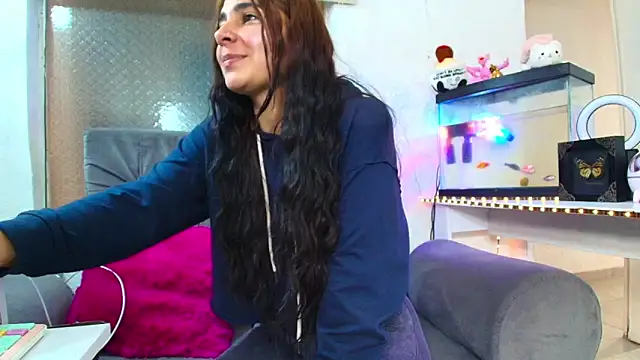 Meganmilk1 online show from 09-10-25, 04:28