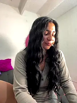 Meganmilk1 online show from 11-27-25, 03:45