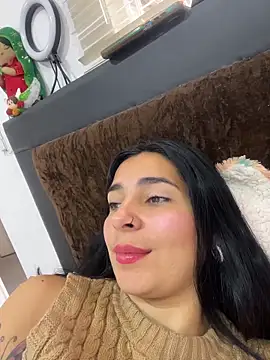 Meganmilk1 online show from 04-07-26, 04:31