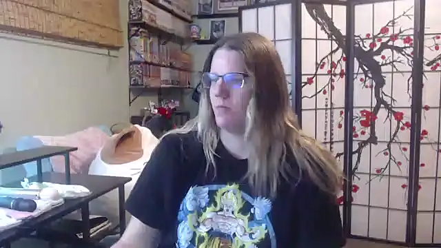 Sarahtineke online show from 02-17-26, 03:15