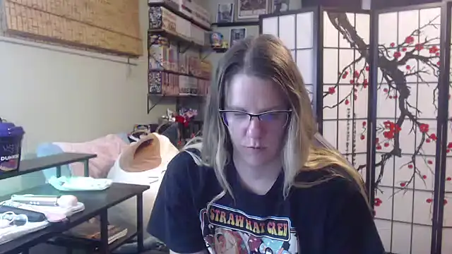 Sarahtineke online show from 03-02-26, 02:57