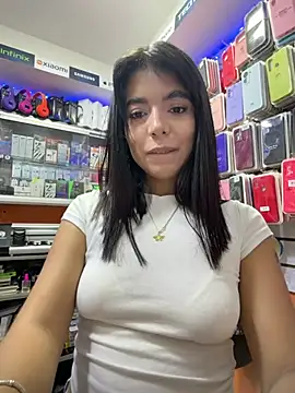 Snapshot of NicolRoss_ chatting on 06-22-26, 10:51 NicolRoss online show from 06-22-26, 10:51