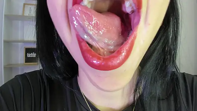 Snapshot of Katty_mouth chatting on 02-23-26, 06:19 Katty mouth online show from 02-23-26, 06:19