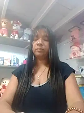 VivienAndClark online show from 10-28-25, 09:36