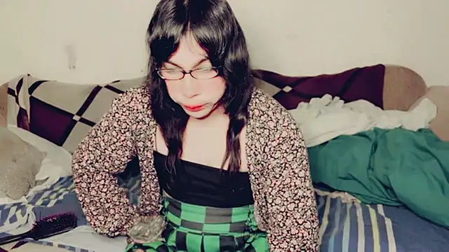 Snapshot of evelyntvsexy chatting on 03-14-25, 04:43 evelyntvsexy online show from 03-14-25, 04:43