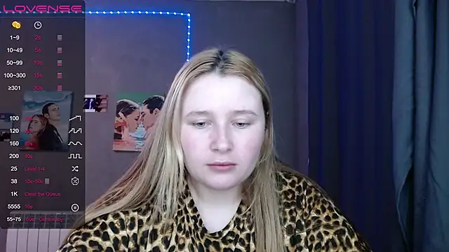 Light Luna online show from 11-20-25, 02:40