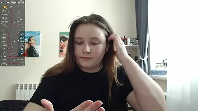 Light Luna online show from 02-11-25, 07:33