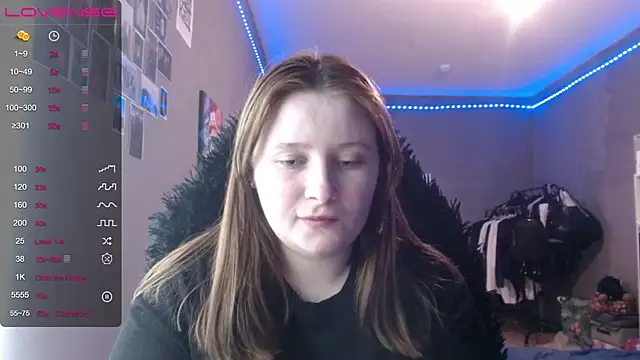 Light Luna online show from 01-17-26, 03:37