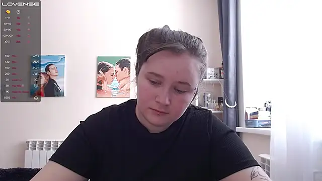 Light Luna online show from 02-15-25, 05:51