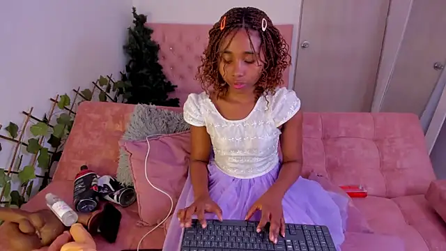 kimmysantoo online show from 11-10-25, 12:32