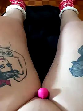 Hotsereia online show from 01-12-25, 07:31