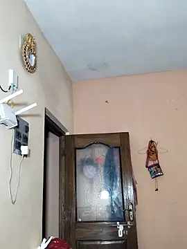 Luv Adite20 online show from 09-19-25, 06:34