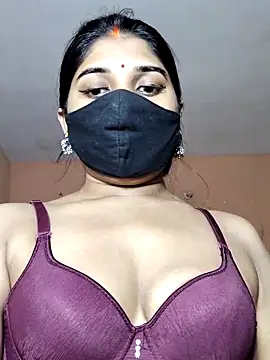 Luv Adite20 online show from 10-11-25, 11:55