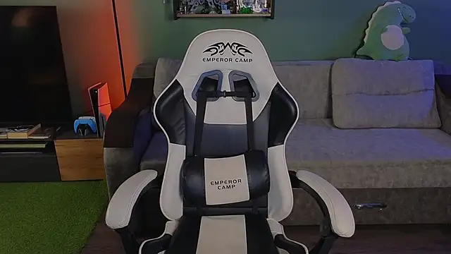 TeddyLiLboy online show from 10-15-25, 07:00