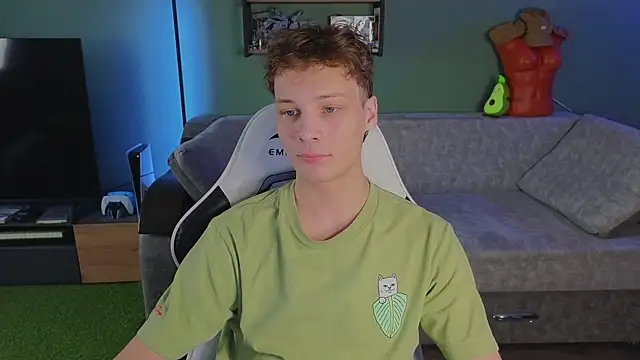 TeddyLiLboy online show from 11-06-25, 09:57