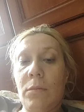 Snapshot of LeraSweet chatting on 05-14-26, 07:11 LeraSweet online show from 05-14-26, 07:11