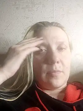 Snapshot of LeraSweet chatting on 05-03-26, 07:39 LeraSweet online show from 05-03-26, 07:39