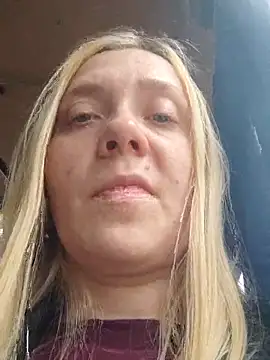 Snapshot of LeraSweet chatting on 05-08-26, 03:49 LeraSweet online show from 05-08-26, 03:49