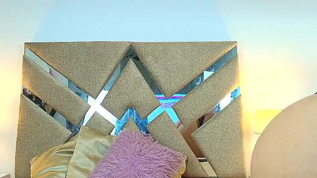 IsabellMendez  online show from 11-23-25, 03:33