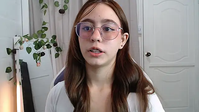 BlairVicent online show from 11-05-25, 01:58