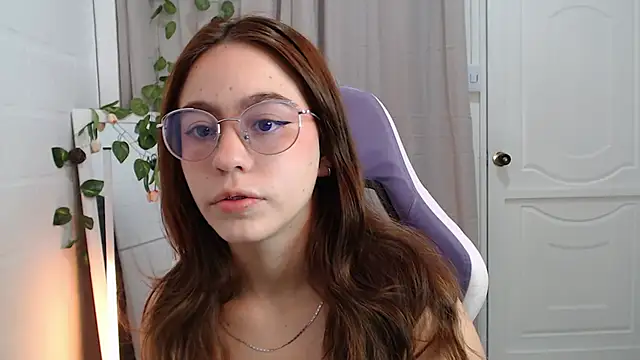 BlairVicent online show from 11-12-25, 01:26