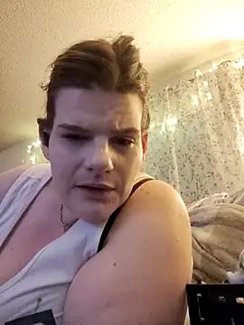 BeckiTooSweet online show from 02-25-25, 10:48