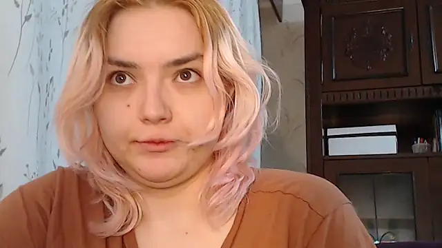 Catlady333 online show from 09-10-25, 09:58