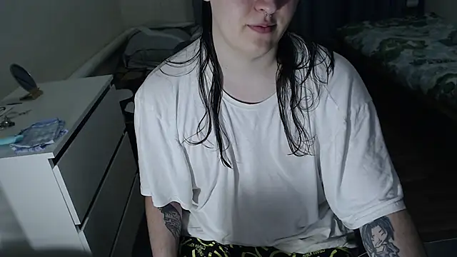 EvaMiron online show from 12-04-25, 06:18