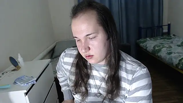 EvaMiron online show from 12-04-25, 02:21