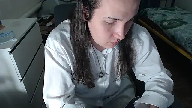 Snapshot of EvaMiron chatting on 09-14-25, 07:25 EvaMiron online show from 09-14-25, 07:25