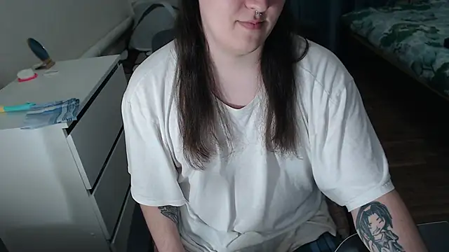 EvaMiron online show from 02-04-26, 02:01