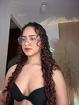 Snapshot of gretta_kler1 chatting on 07-31-26, 11:46 gretta kler1 online show from 07-31-26, 11:46
