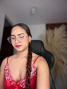 gretta kler1 online show from 12-19-25, 09:06