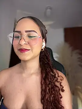 Snapshot of gretta_kler1 chatting on 06-21-26, 08:47 gretta kler1 online show from 06-21-26, 08:47