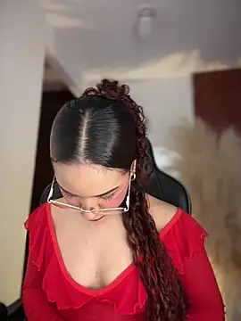 Snapshot of gretta_kler1 chatting on 07-19-26, 04:37 gretta kler1 online show from 07-19-26, 04:37