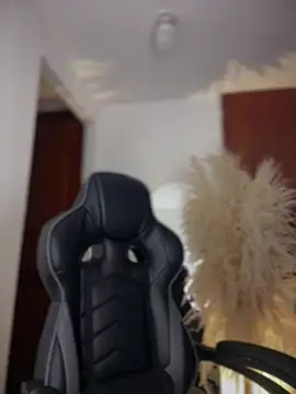 gretta kler1 online show from 04-20-26, 08:32